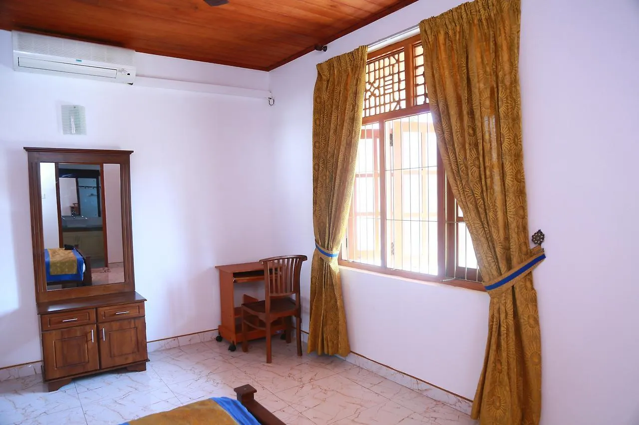 Vijai Resort 尼甘布