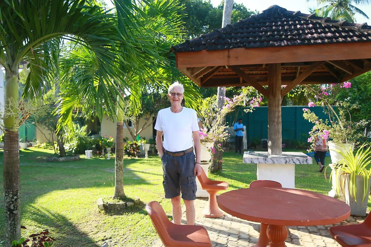 Vijai Resort 尼甘布