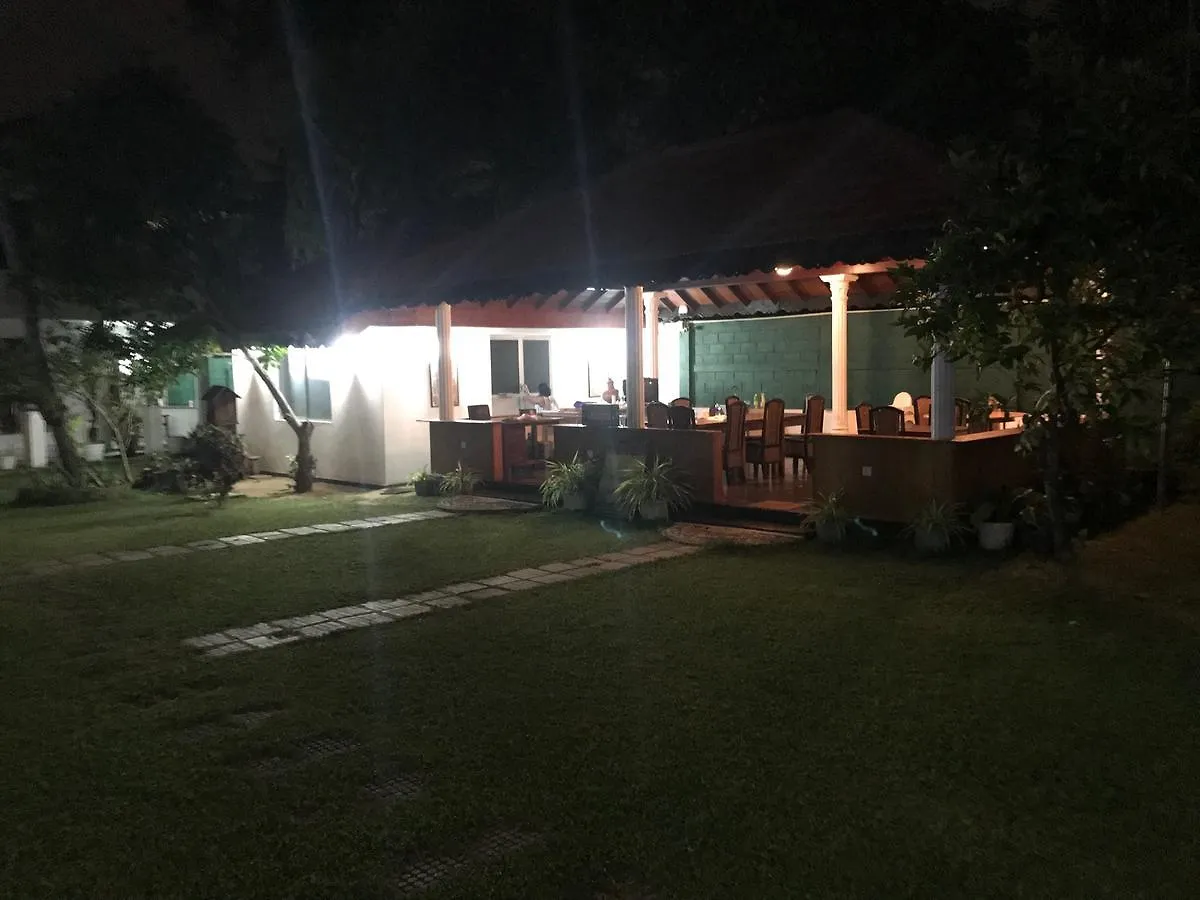 Vijai Resort 尼甘布